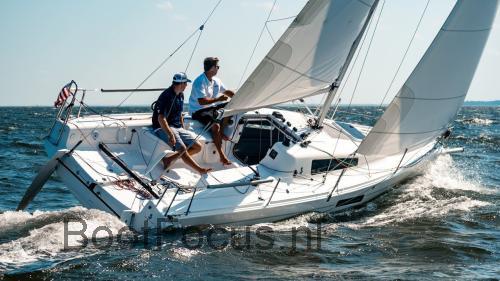 Beneteau First 27 specificaties